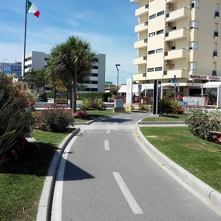 Cond. Quadrangolo * Bibione